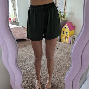 Women's Green Ribbed Pleated Shorts Size XL